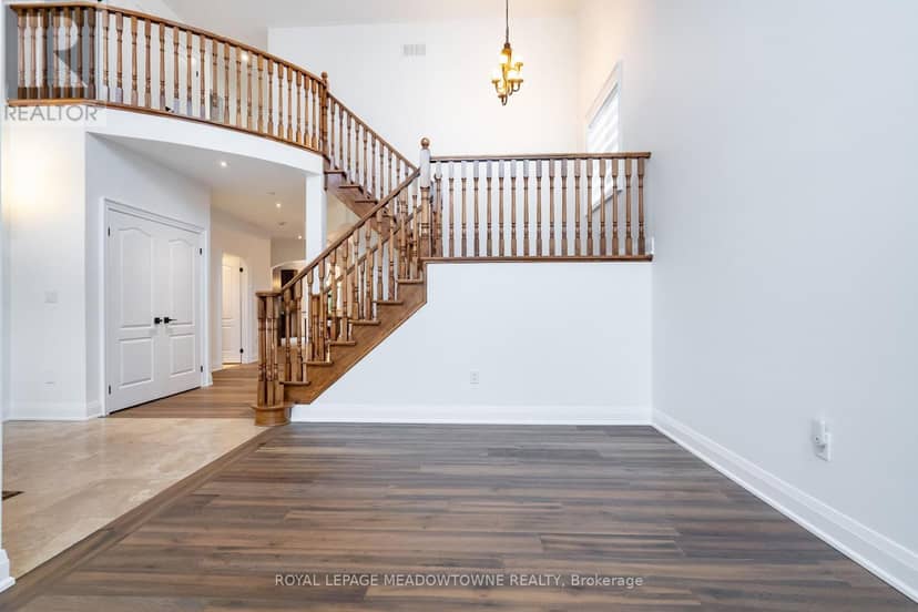 26 Emperor Drive, Brampton, photo 4