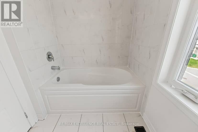 470 Remembrance Road — photo 20 of 21