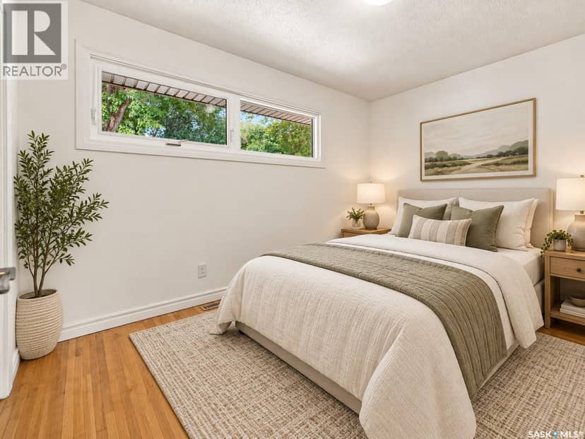 4059 Elphinstone STREET — photo 16 of 40
