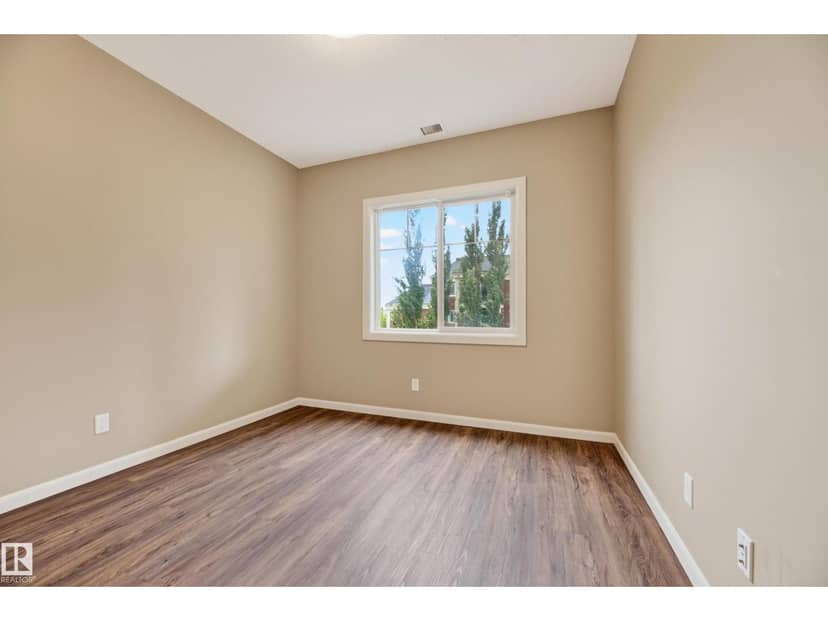 #425 400 Palisades Wy — photo 23 of 40