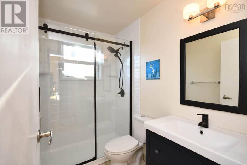 9 Briarwood Drive — photo 27 of 40