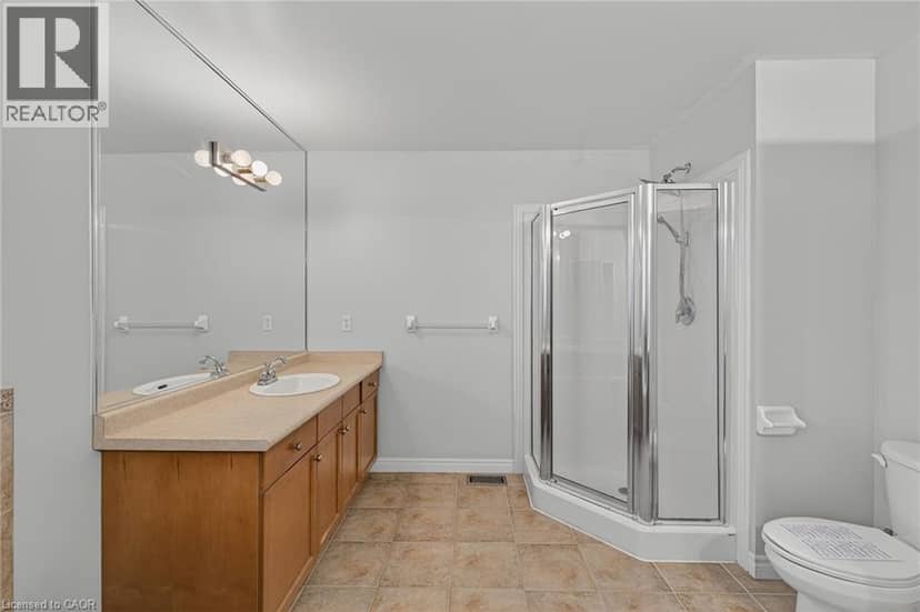 19 SINCLAIR Street — photo 23 of 36