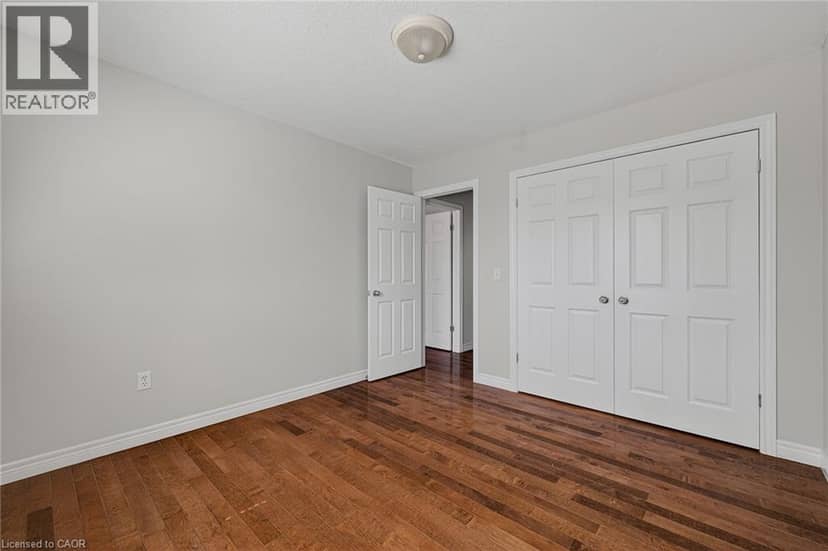 19 SINCLAIR Street — photo 19 of 36