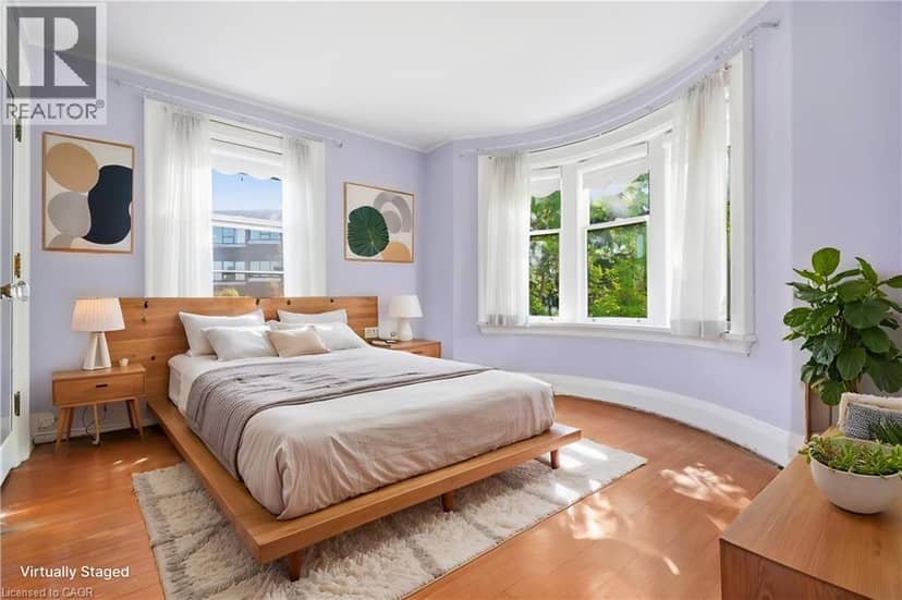 32 WENTWORTH Avenue — photo 22 of 40