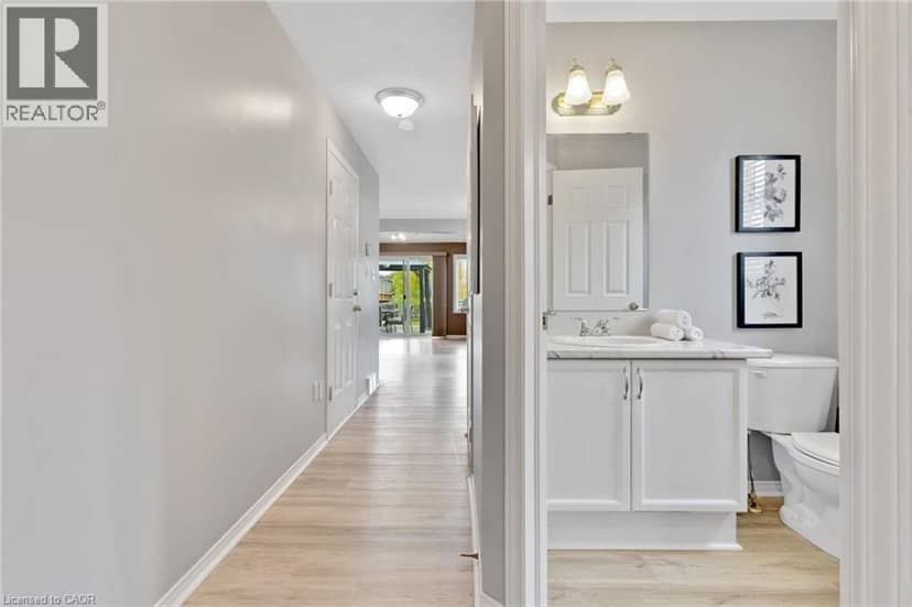 442 JOSEPH Street, New Hamburg, photo 8