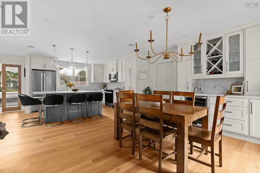 22 Briar Place — photo 13 of 40