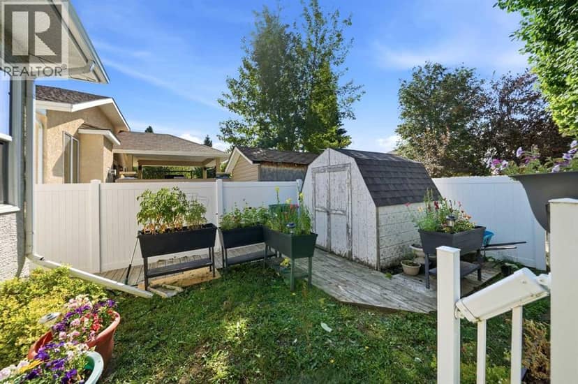 8 Drever Close — photo 34 of 38