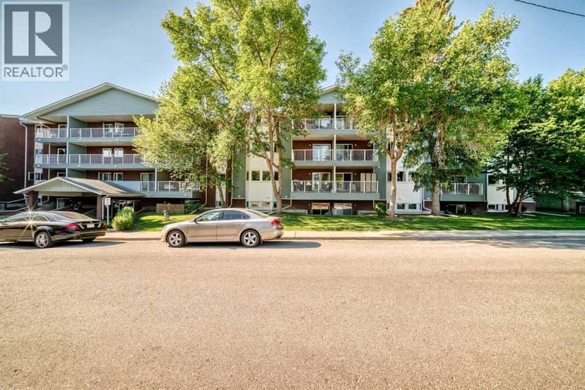 110, 525 56 Avenue SW, Calgary, photo 2