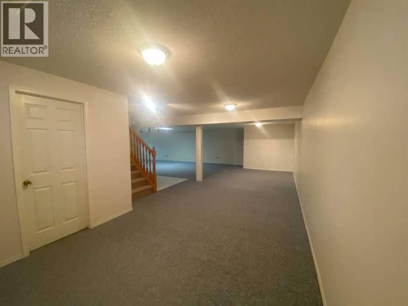 415 1 Avenue NW — photo 32 of 40