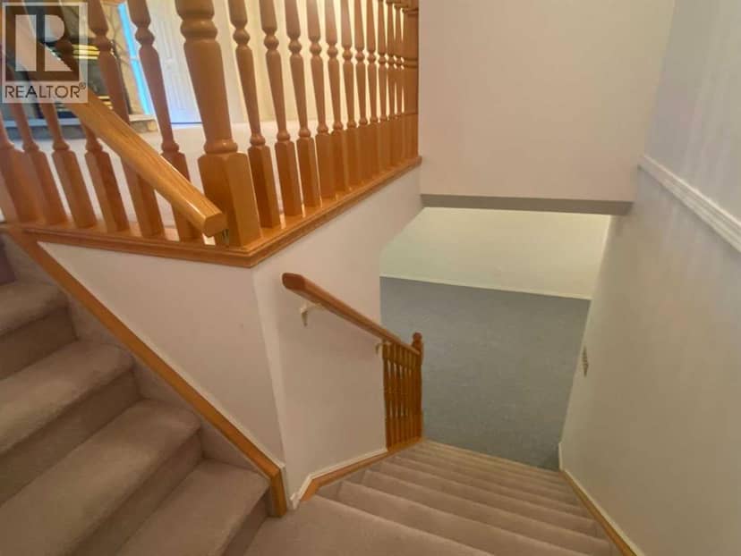 415 1 Avenue NW — photo 29 of 40