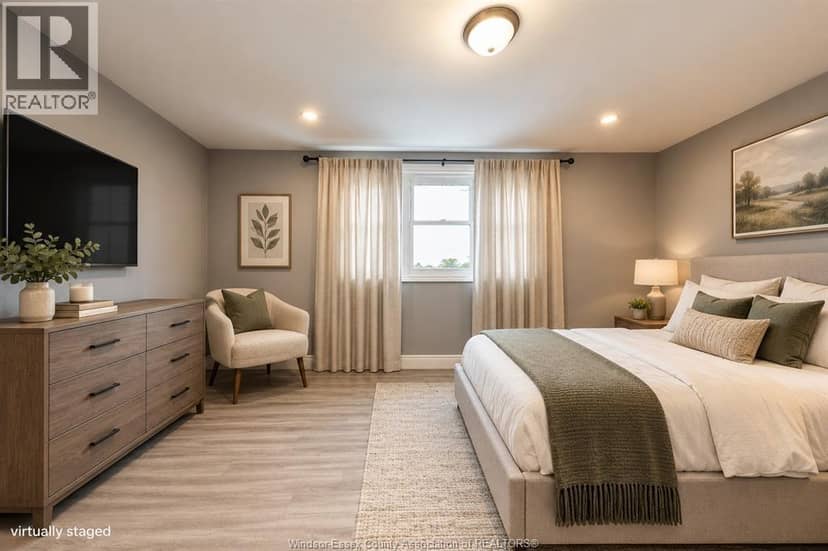 394 Crawford Avenue — photo 13 of 21