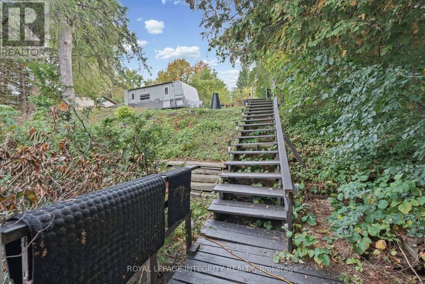 1587 Lilac Lane — photo 38 of 40