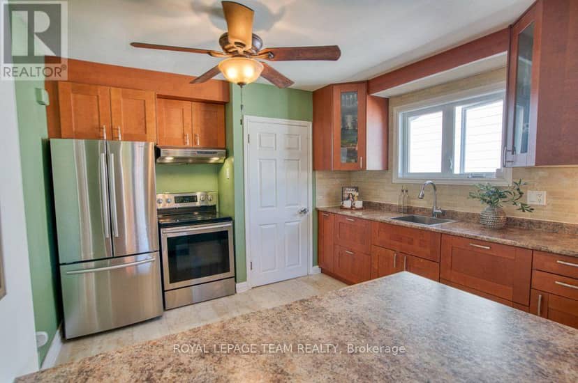 196 Allison Avenue — photo 11 of 40