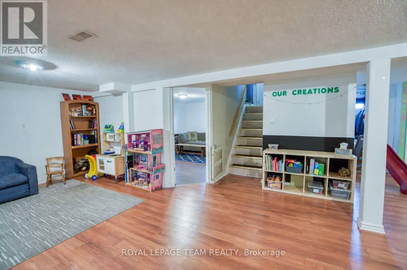 196 Allison Avenue — photo 25 of 40