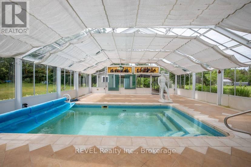 2229 Houck Crescent — photo 40 of 40