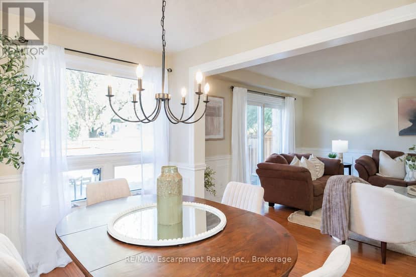45 Niska Drive — photo 11 of 29