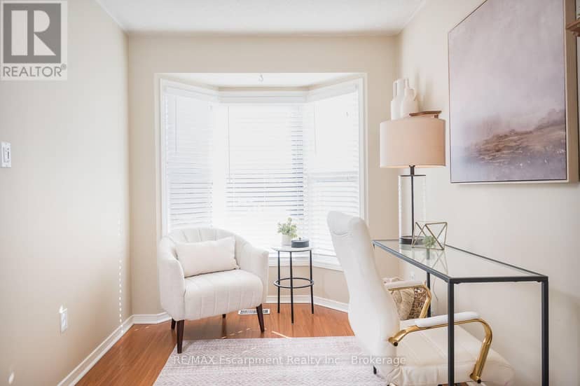 45 Niska Drive, Hamilton, photo 4