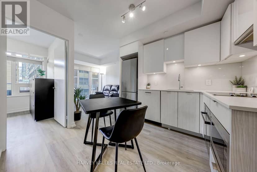 706 - 195 Redpath Avenue — photo 11 of 37