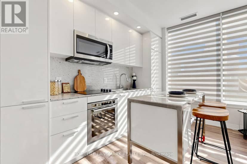 207 - 75 Canterbury Place — photo 16 of 40