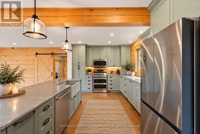 1935 McLeod Drive, Severn, photo 5