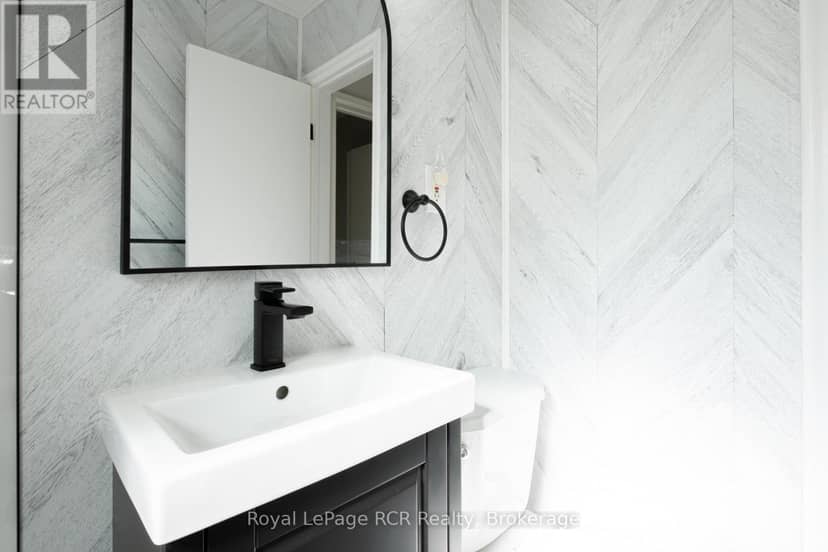 330 Melvin Avenue — photo 14 of 28