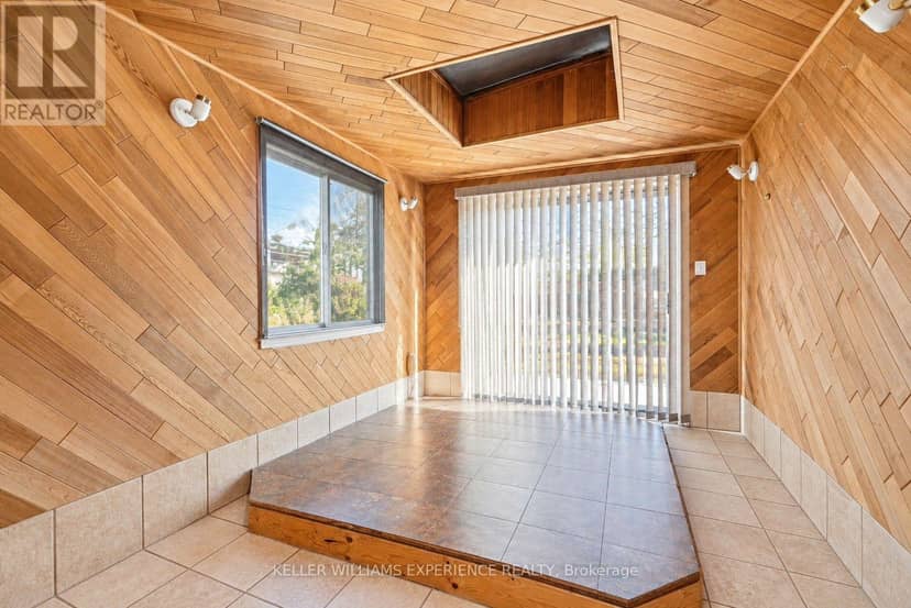 861 John Street — photo 20 of 40