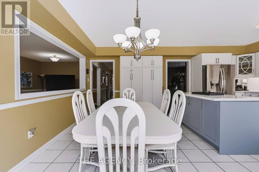 17 Sparta Court — photo 16 of 37