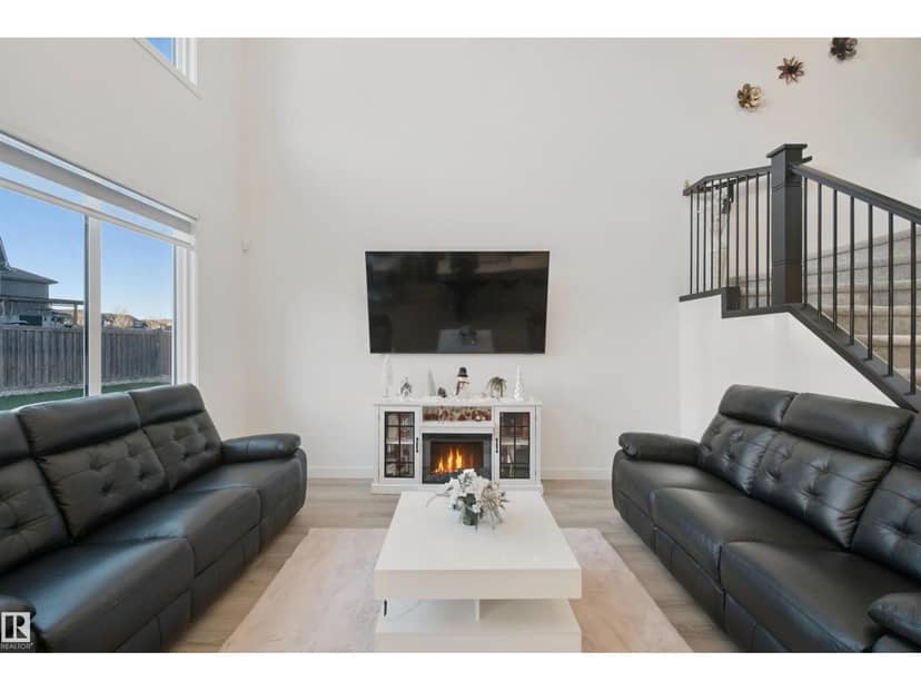 8178 222A ST NW — photo 13 of 40