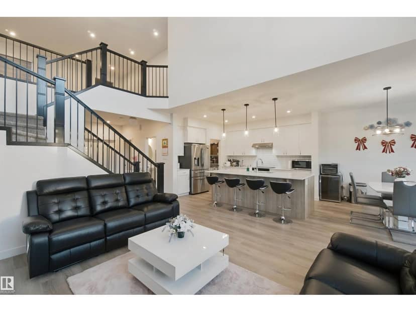 8178 222A ST NW — photo 14 of 40