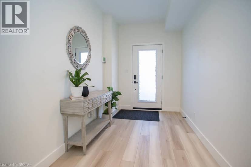 4A HARRIS Avenue, Brantford, photo 4