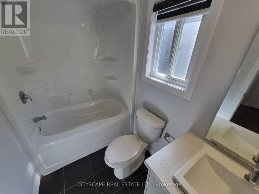 91 McLaughlin Street — photo 13 of 21