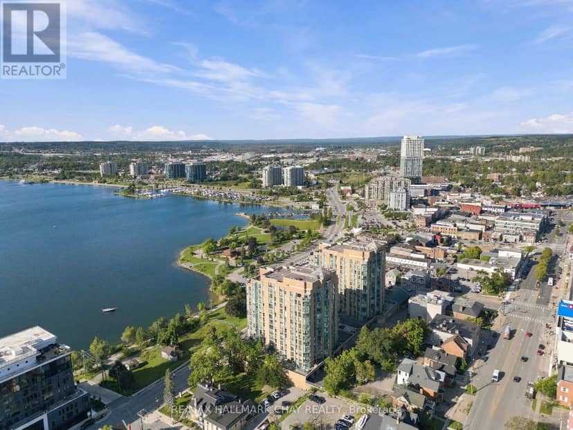 710 - 150 Dunlop Street E, Barrie, photo 2