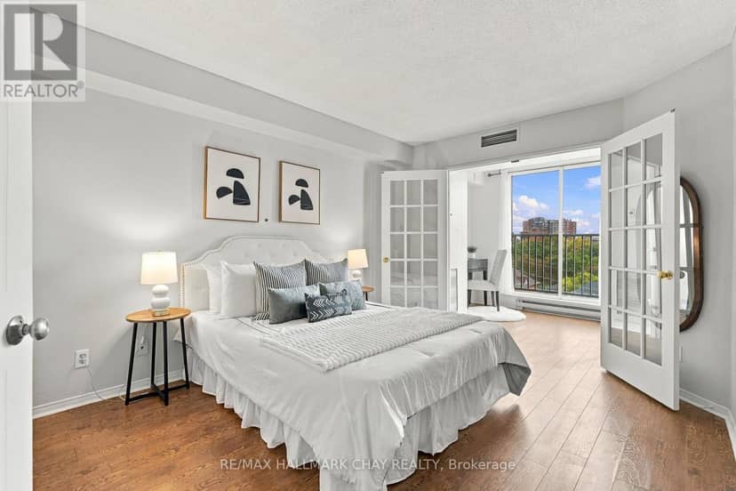 710 - 150 Dunlop Street E — photo 25 of 36