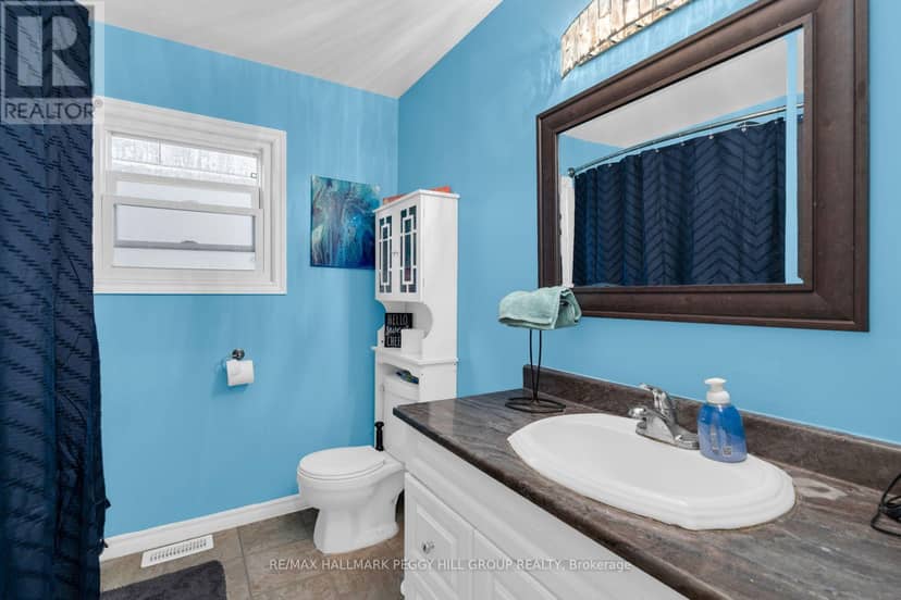 375 Fitton Street, Midland, photo 7