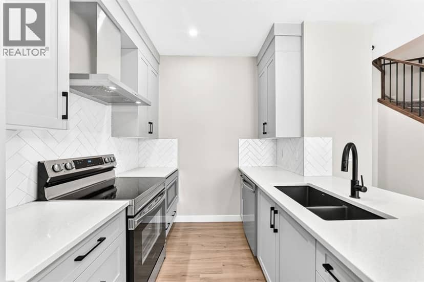 1063 Bayview Crescent SW, Airdrie, photo 6