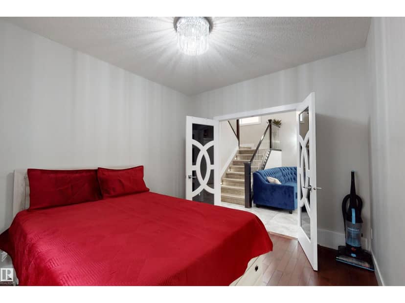 2617 21a AV NW — photo 19 of 40