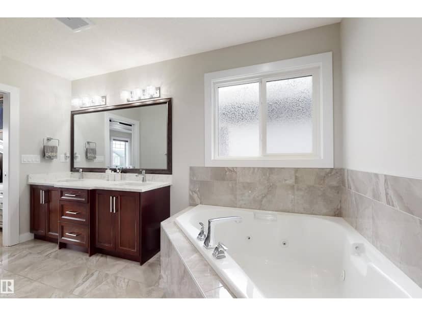 2617 21a AV NW — photo 31 of 40