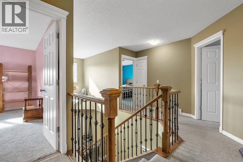 82 Hidden Creek Point NW — photo 11 of 31