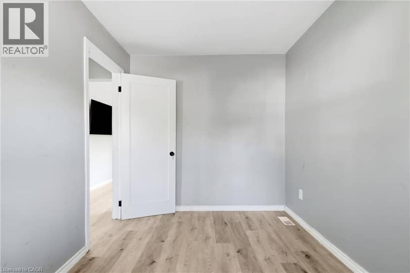 177 PELHAM Road — photo 15 of 35