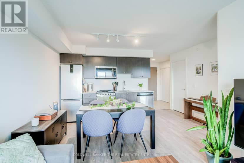 412 - 10 Wilby Crescent — photo 11 of 40