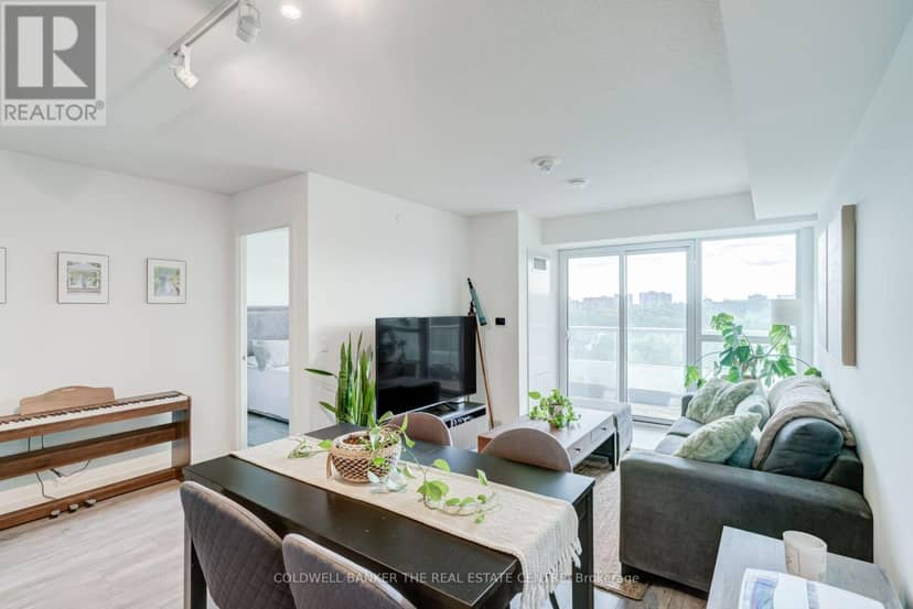 412 - 10 Wilby Crescent — photo 16 of 40