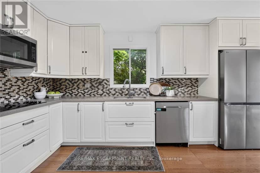 2450 Overton Drive — photo 12 of 40
