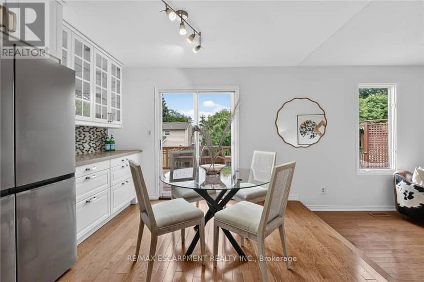 2450 Overton Drive — photo 17 of 40