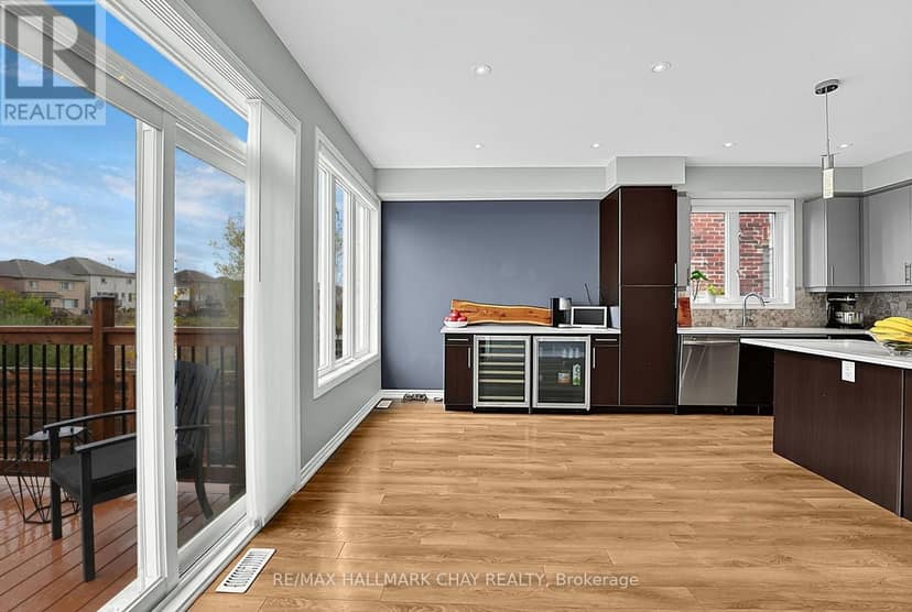 8445 Sweet Chestnut Drive — photo 19 of 40