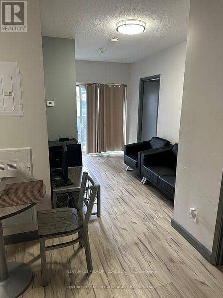 162 - 258A Sunview Street, Waterloo, photo 3