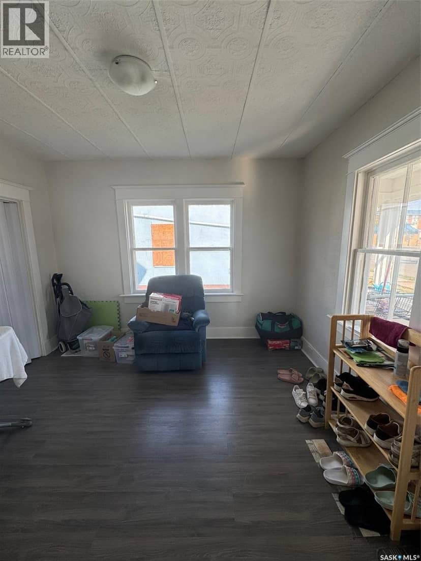 1481 101st STREET, North Battleford, photo 3