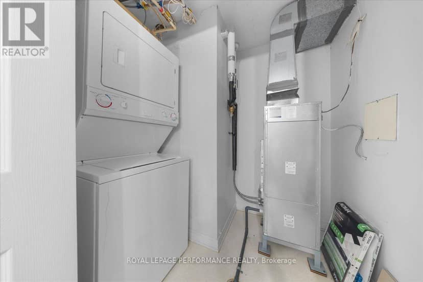 207 - 429 Somerset Street W — photo 18 of 32
