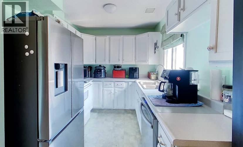 1121 56 Street — photo 15 of 29