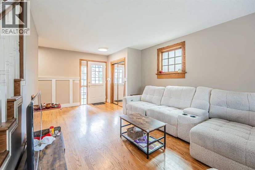 109 Douglas Glen Court SE — photo 9 of 40