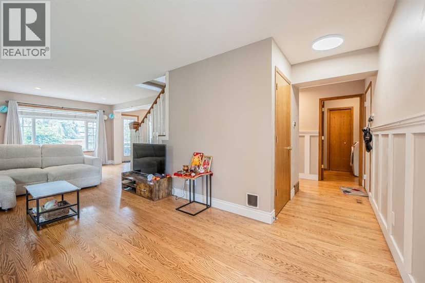 109 Douglas Glen Court SE, Calgary, photo 5